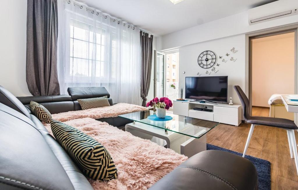 Trixi Apartman Pula